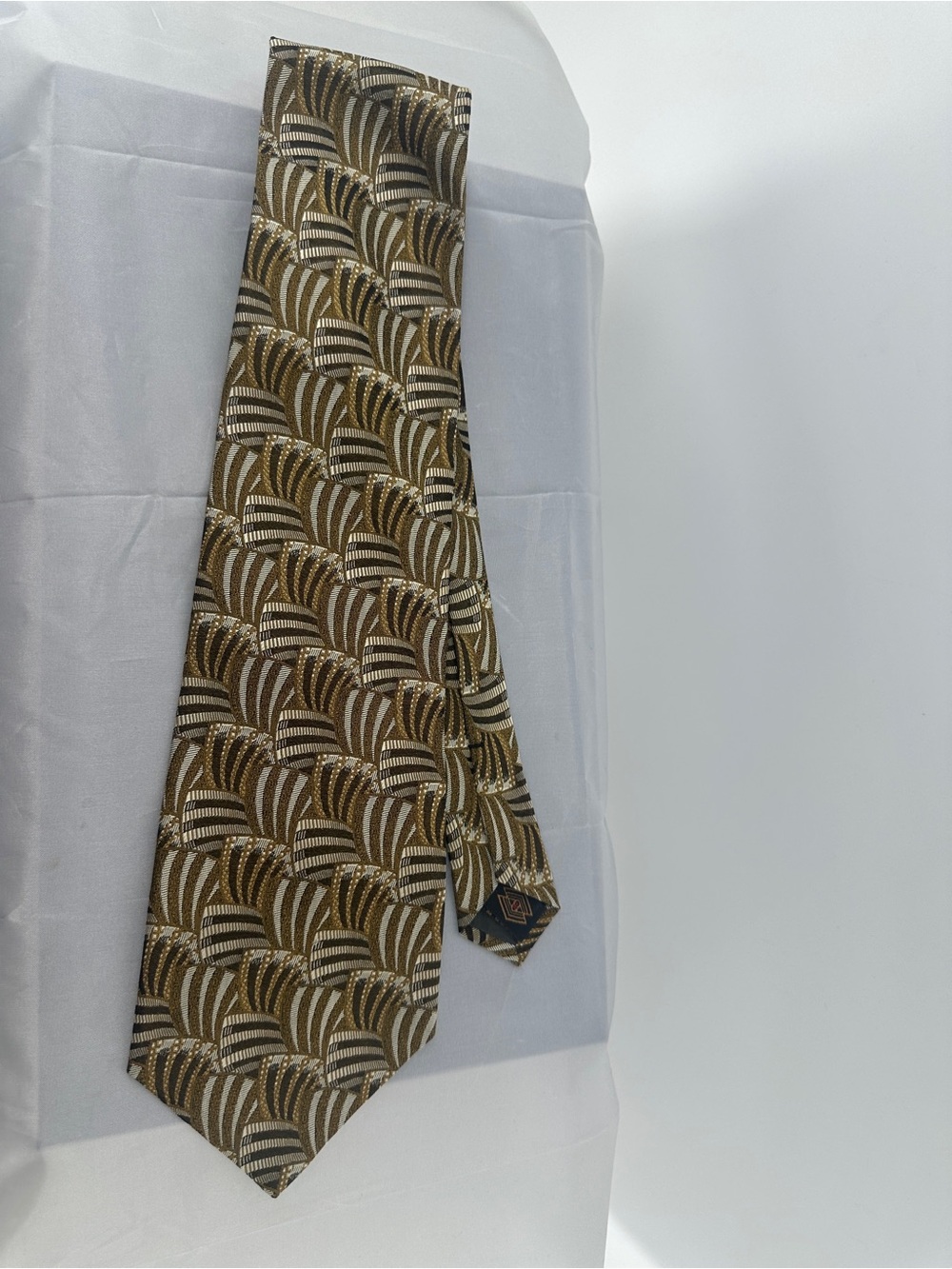 Audrey Buckner gold art deco silk tie